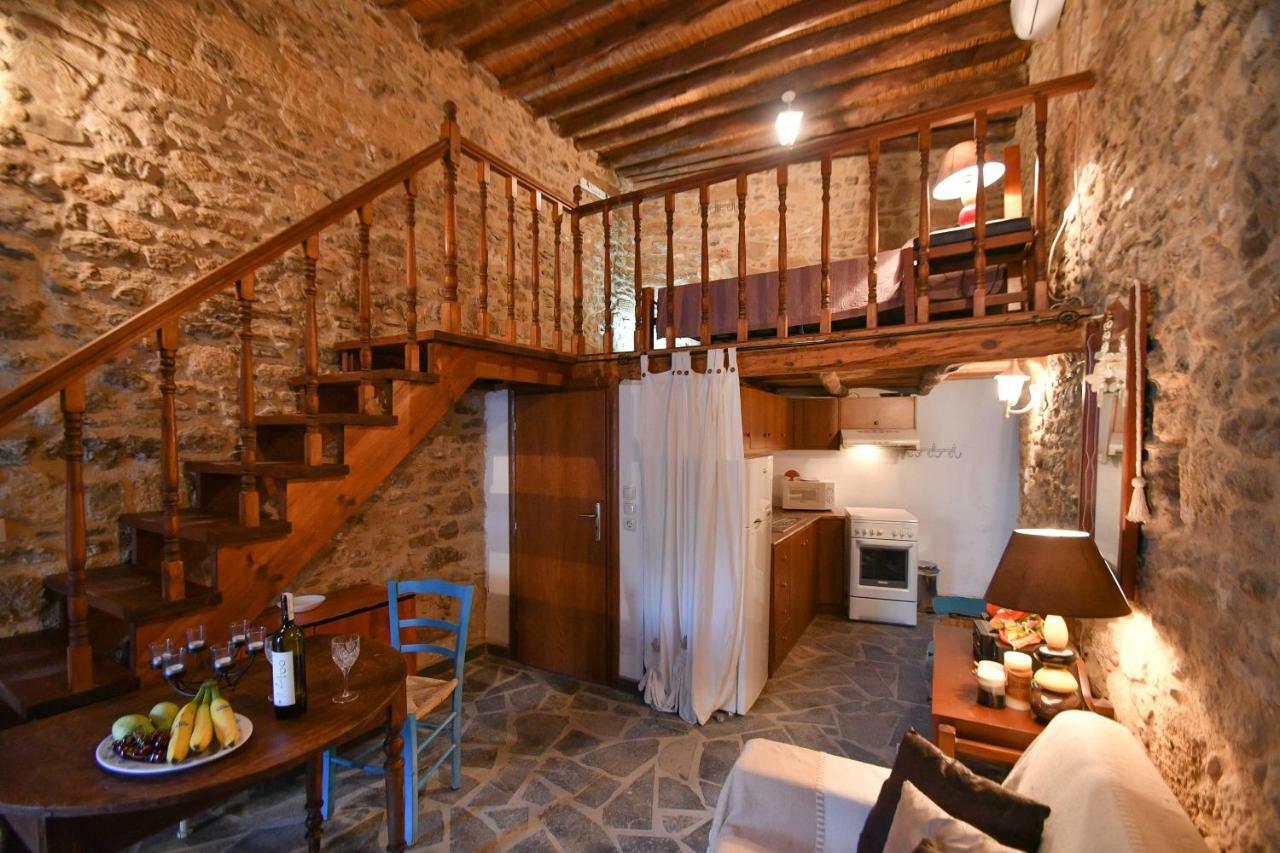 Stone House Apartment Malona Village Bagian luar foto