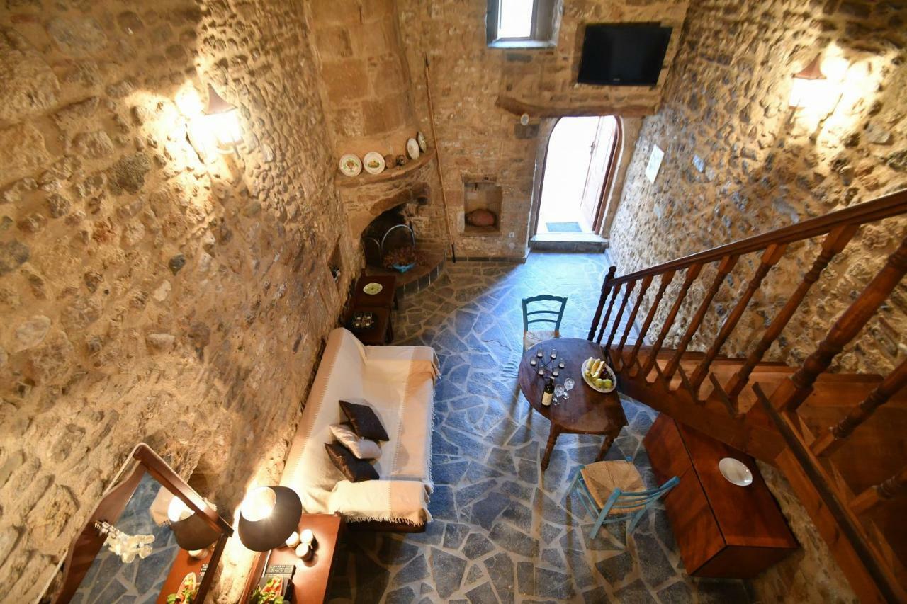 Stone House Apartment Malona Village Bagian luar foto