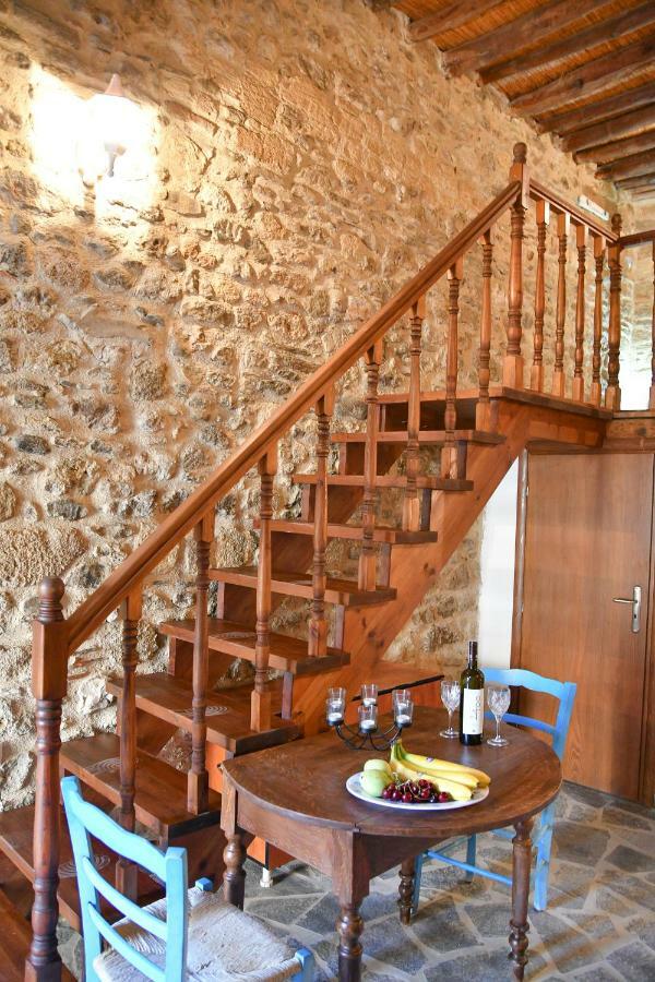 Stone House Apartment Malona Village Bagian luar foto