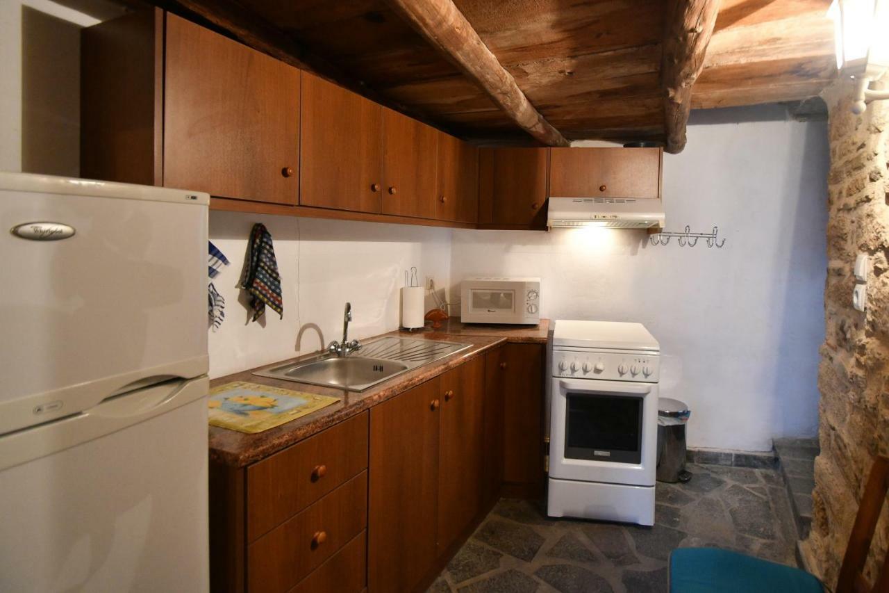 Stone House Apartment Malona Village Bagian luar foto